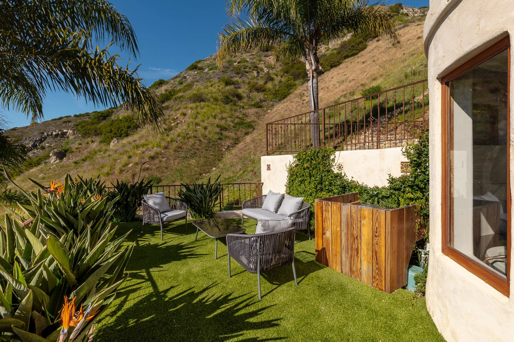 4240AvenidaDeLaEncinal-DAY-MLS-64.jpeg