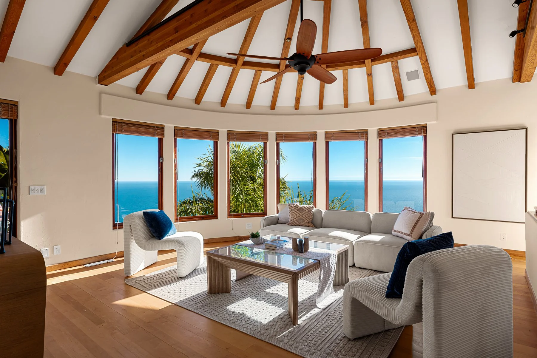 4240AvenidaDeLaEncinal-DAY-MLS-45.jpeg