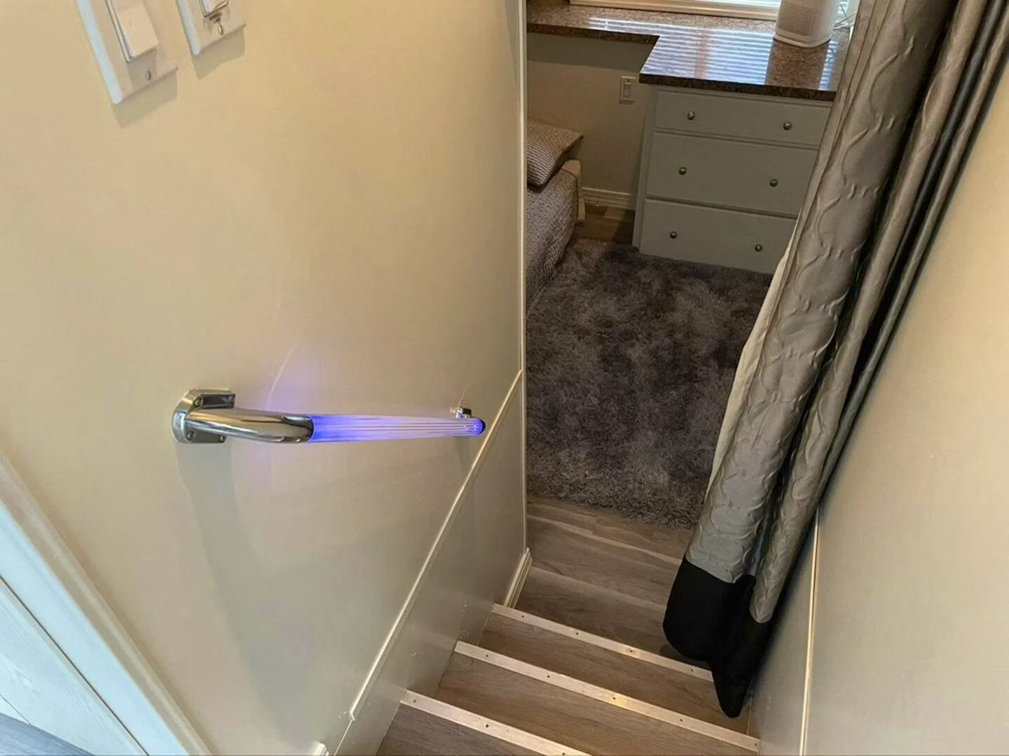 2004 Thoroughbred 65' 14.jpeg