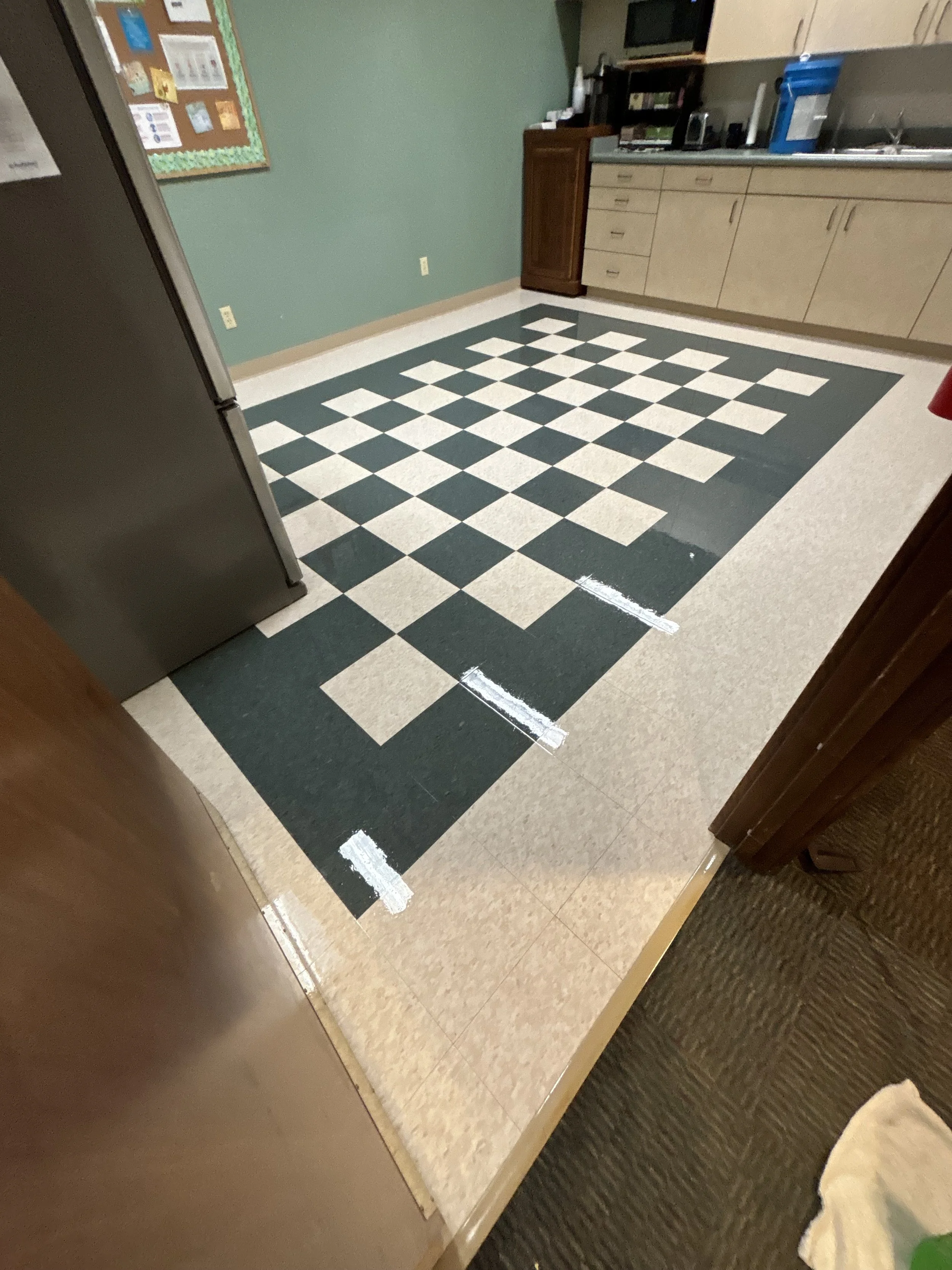 KCS Clean floor waxing