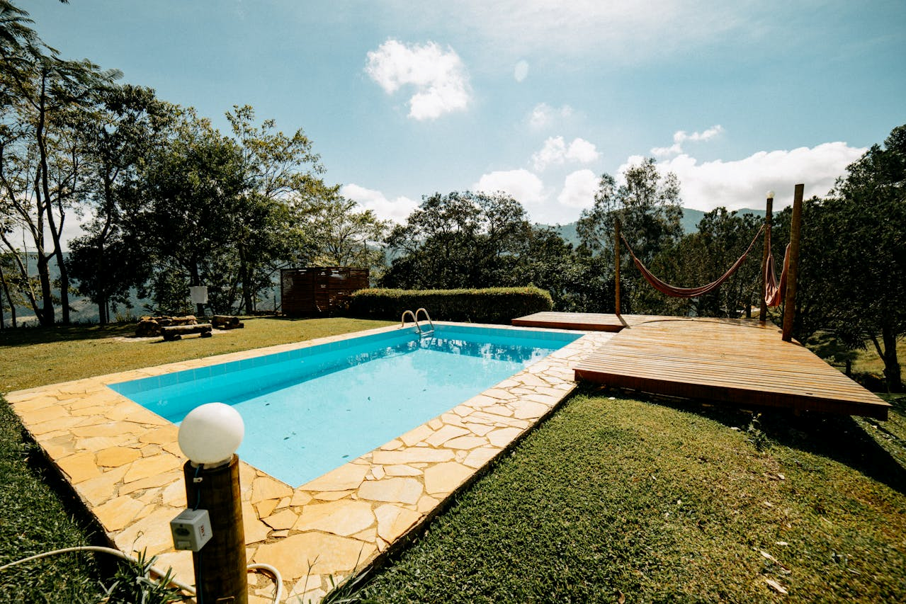 Inside Los Angeles Pool Drainage Systems for Hillside Homes