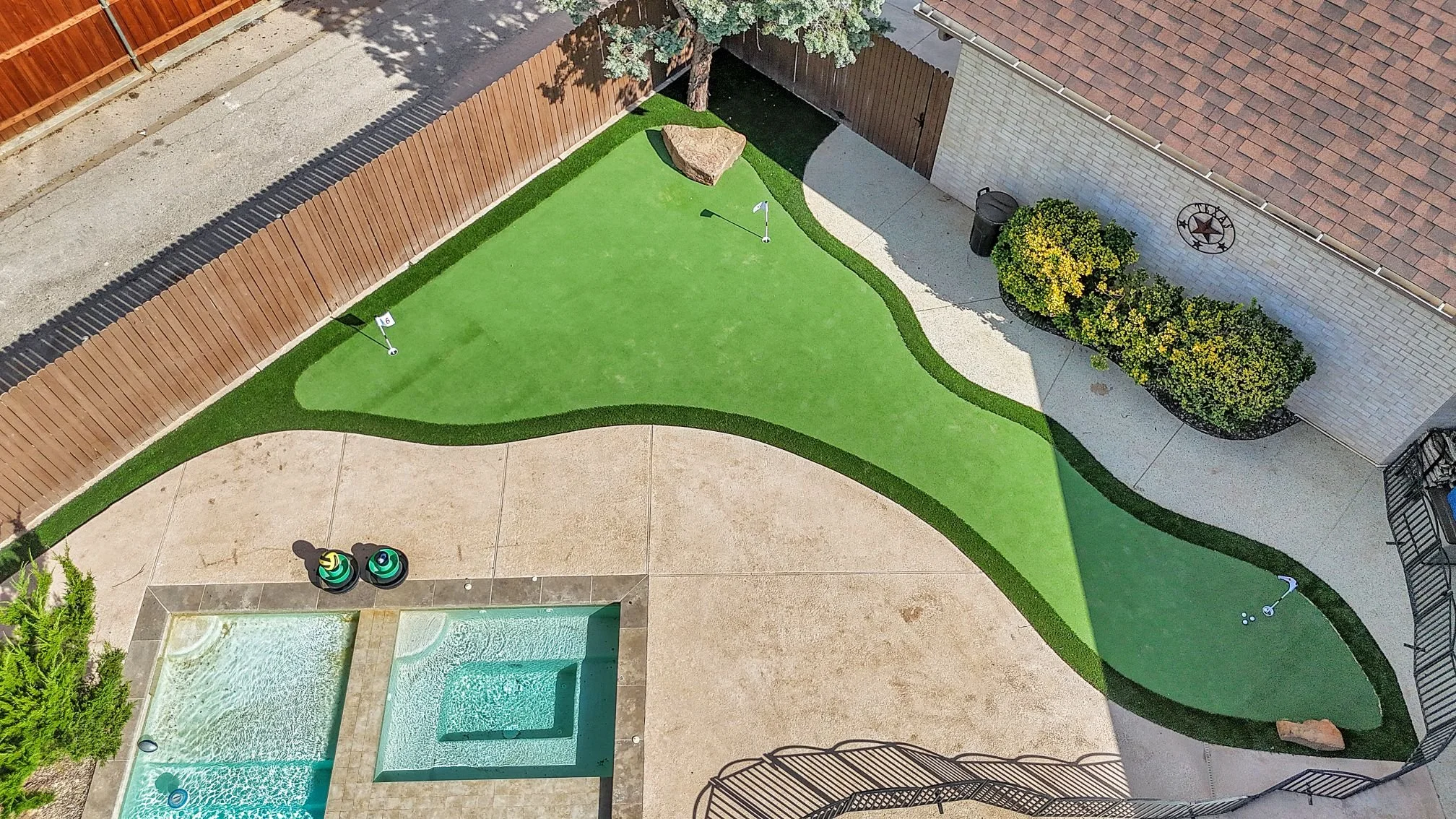 Putting green installation with artificial turf in Lubbock, TX