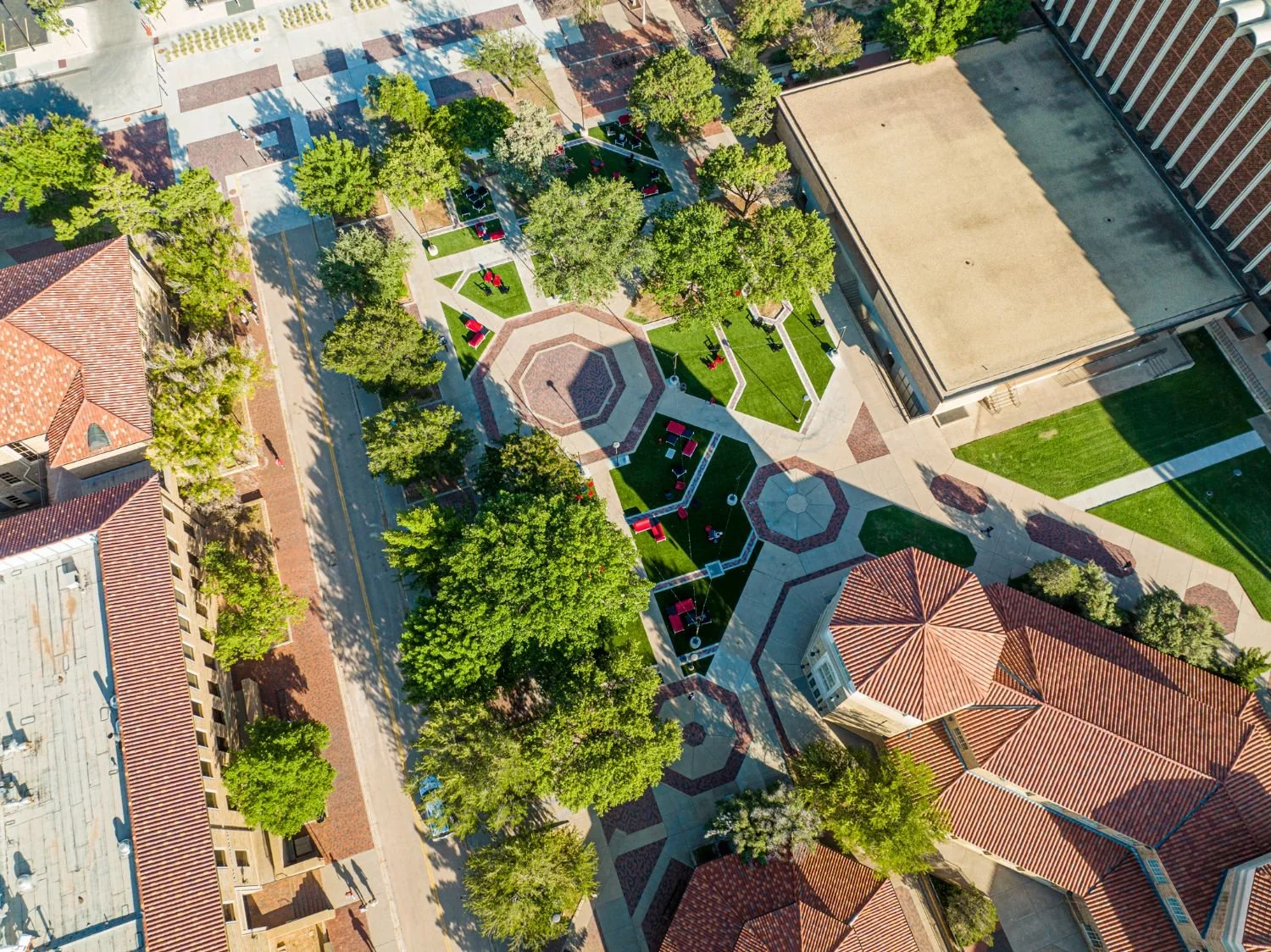 Educational facility commercial landscape design supporting campus circulation in Lubbock, TX