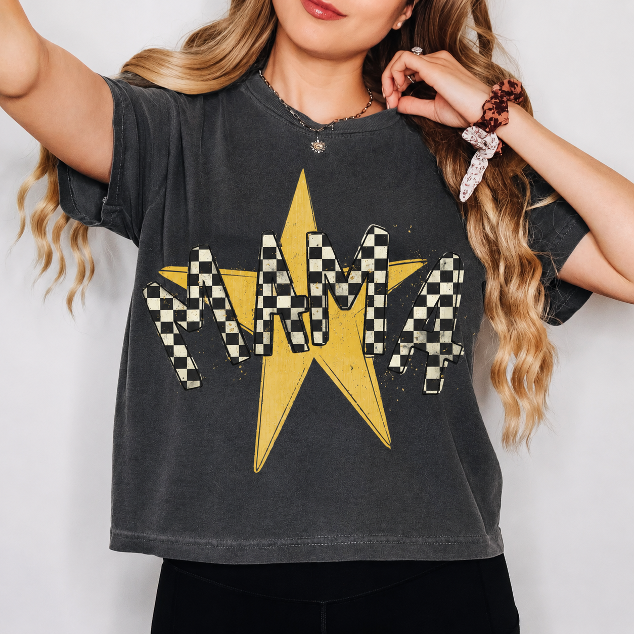 Mama Star Checkered | Sunday Crop Tee
