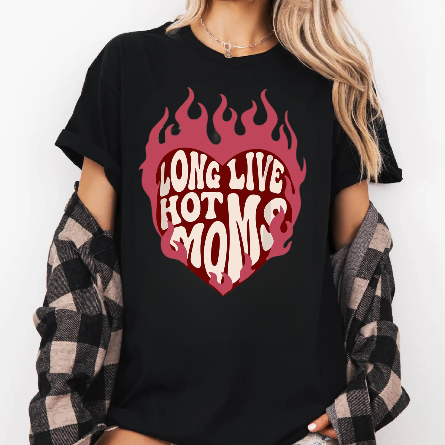 Love Live Hot Moms | Everyday Tee