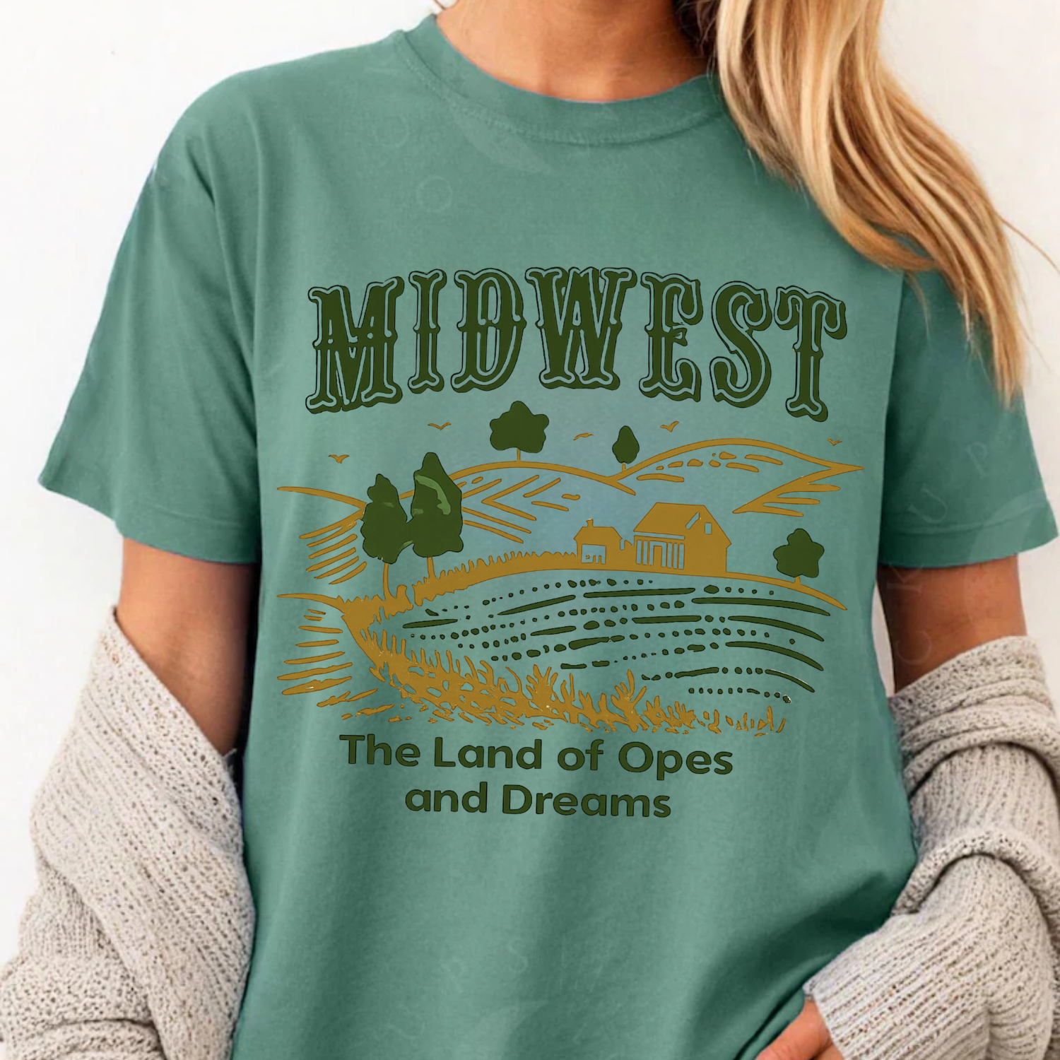 Land of Opes & Dreams | Everyday Tee