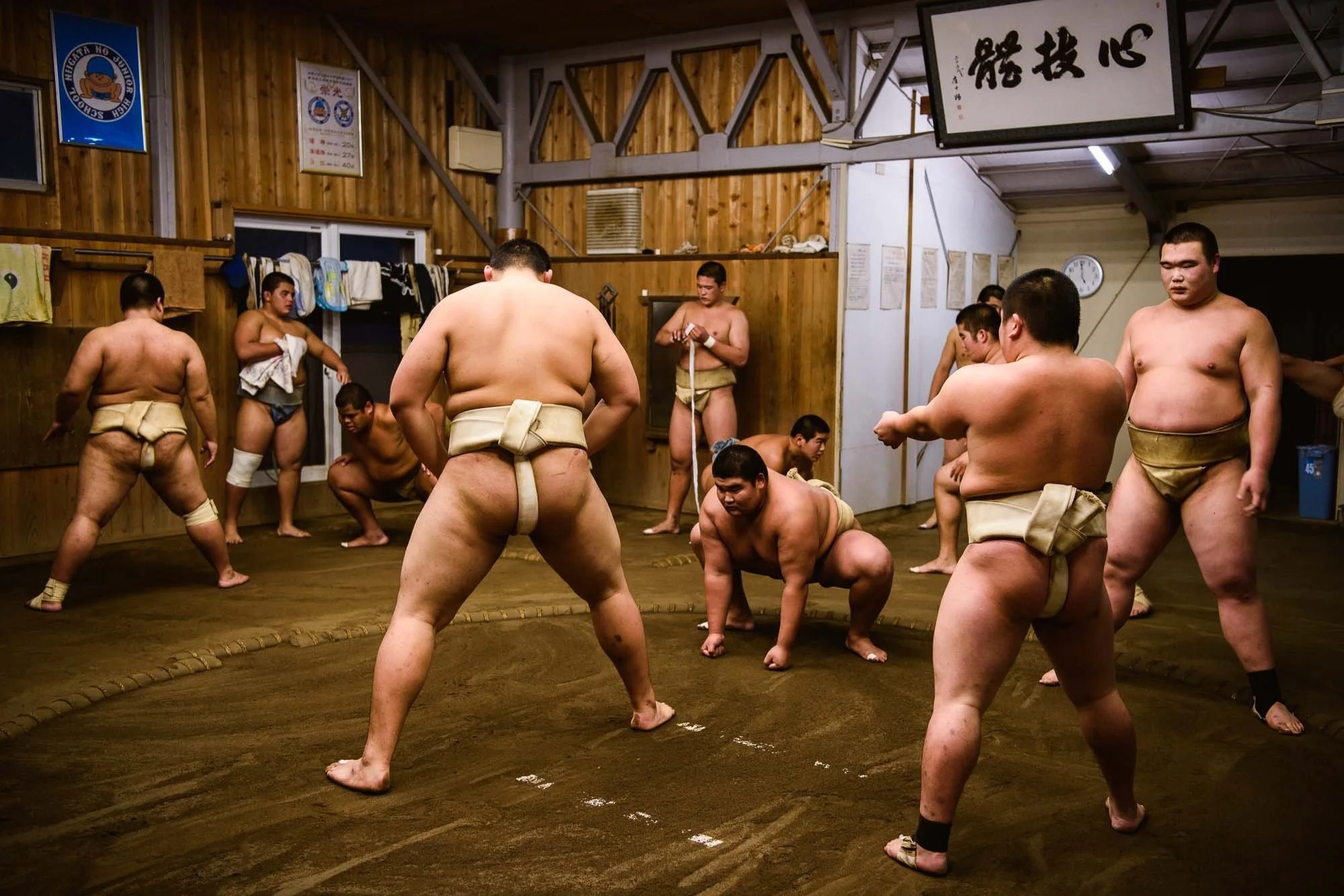 high-school-sumo-wrestlers-4.jpg (Copy)