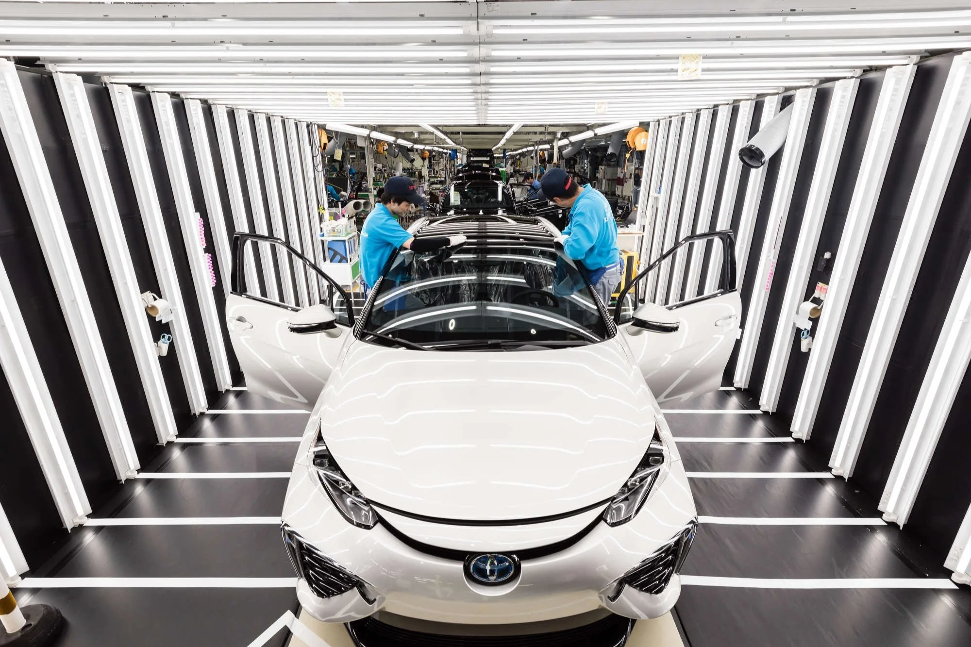 toyota-car-manufacturing-line.jpg