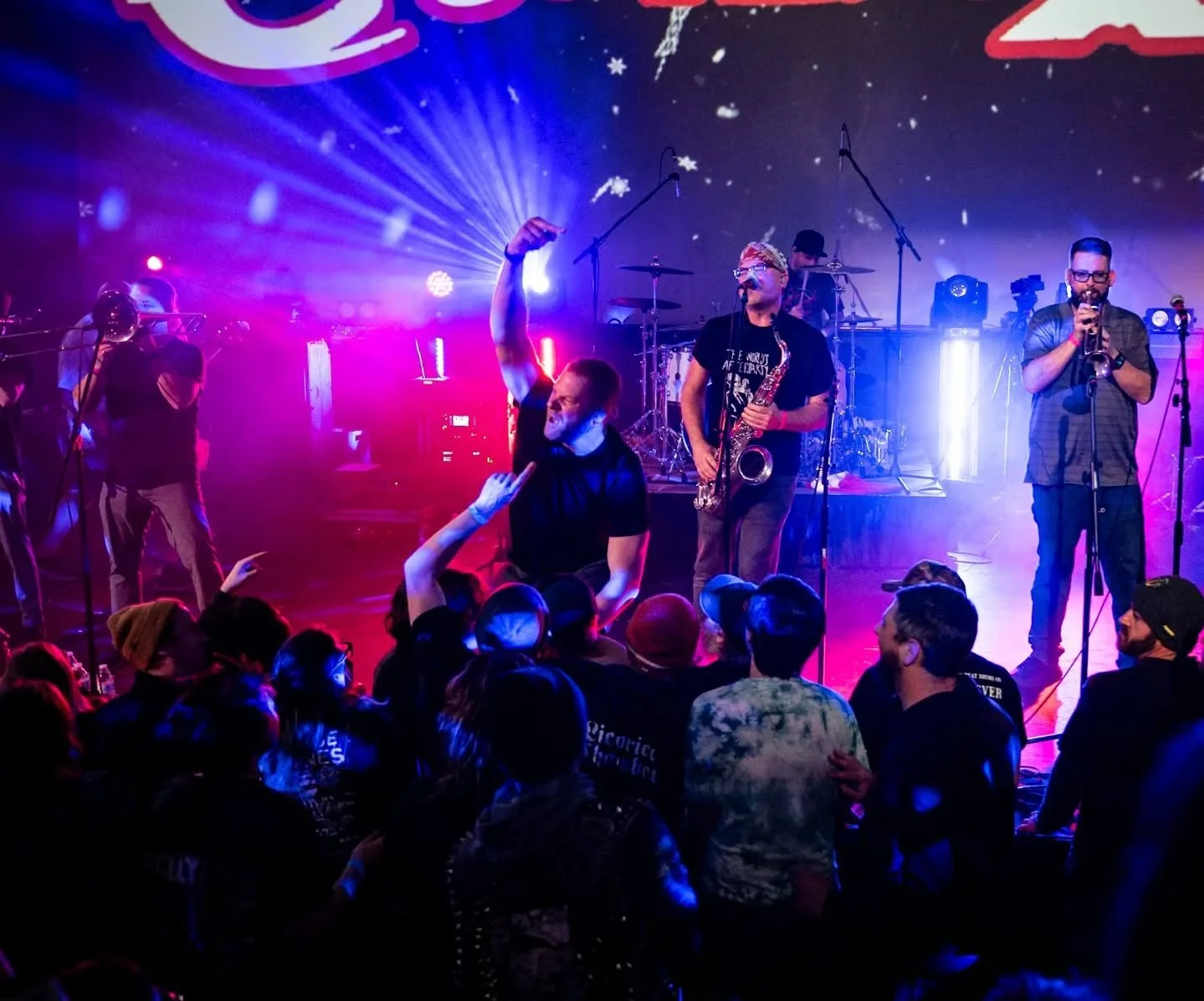 ✨🎄 Nothing like Scranton for the Skalidays.
@riotsquadmedia

Scranton Skalidays at @the.ritztheater with @official_catch_22 headlining, featuring an extra special engagement surprise.