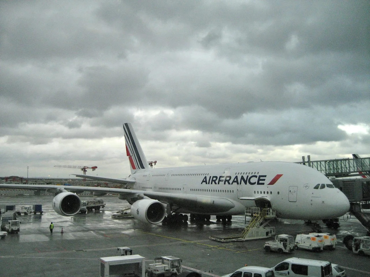 AF A380 AT CDG2E