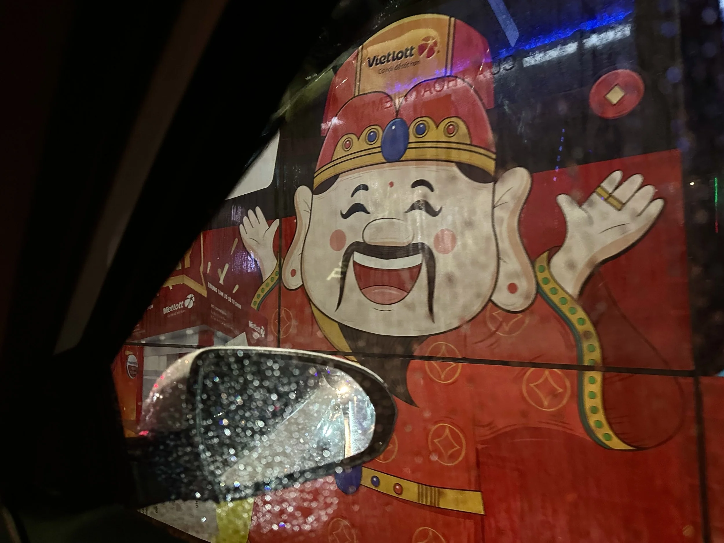 STREET VIEWS OF THE VIETNAMESE CAPITAL 