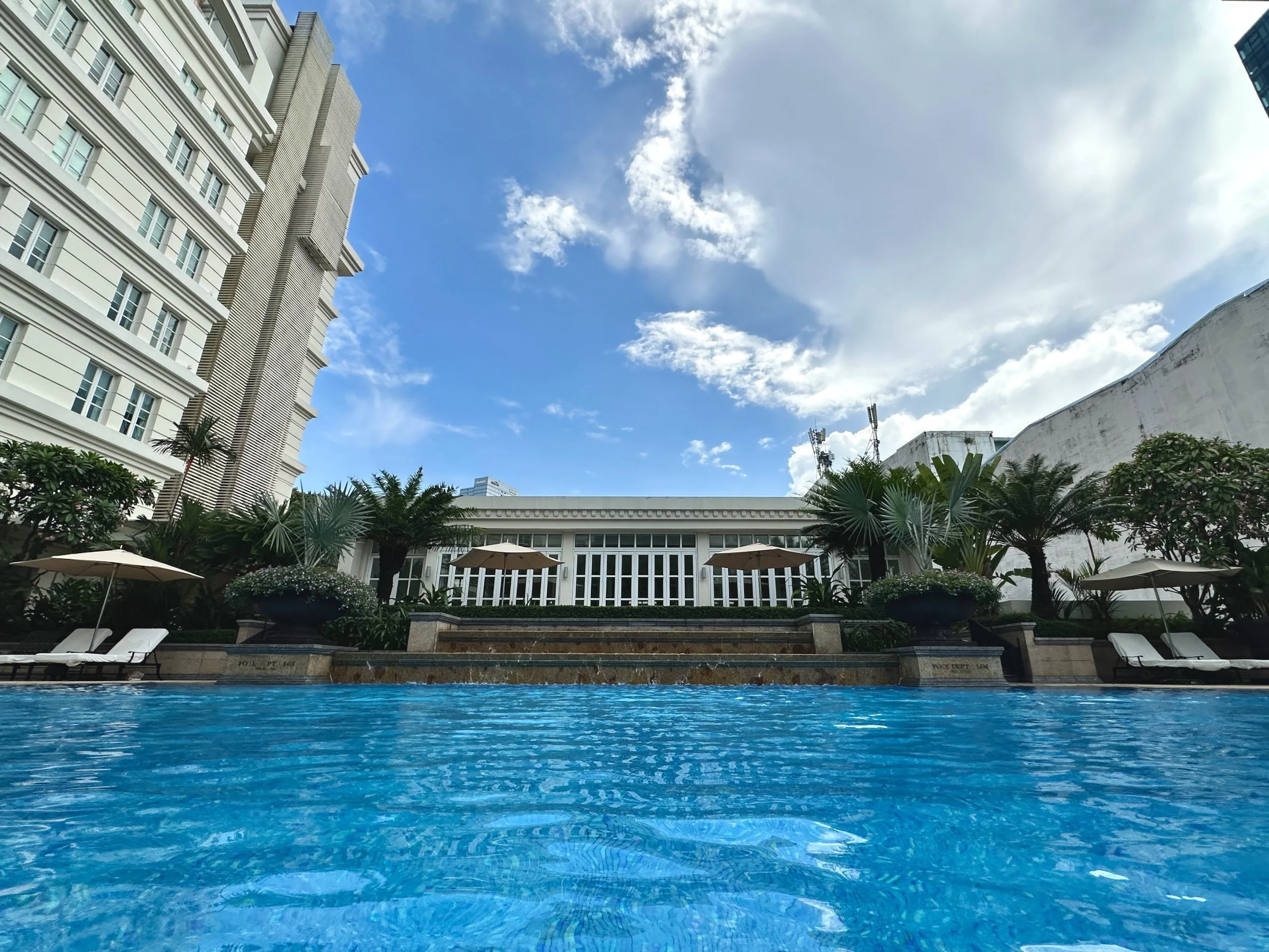 PARK HYATT SAIGON: A POOL DAY