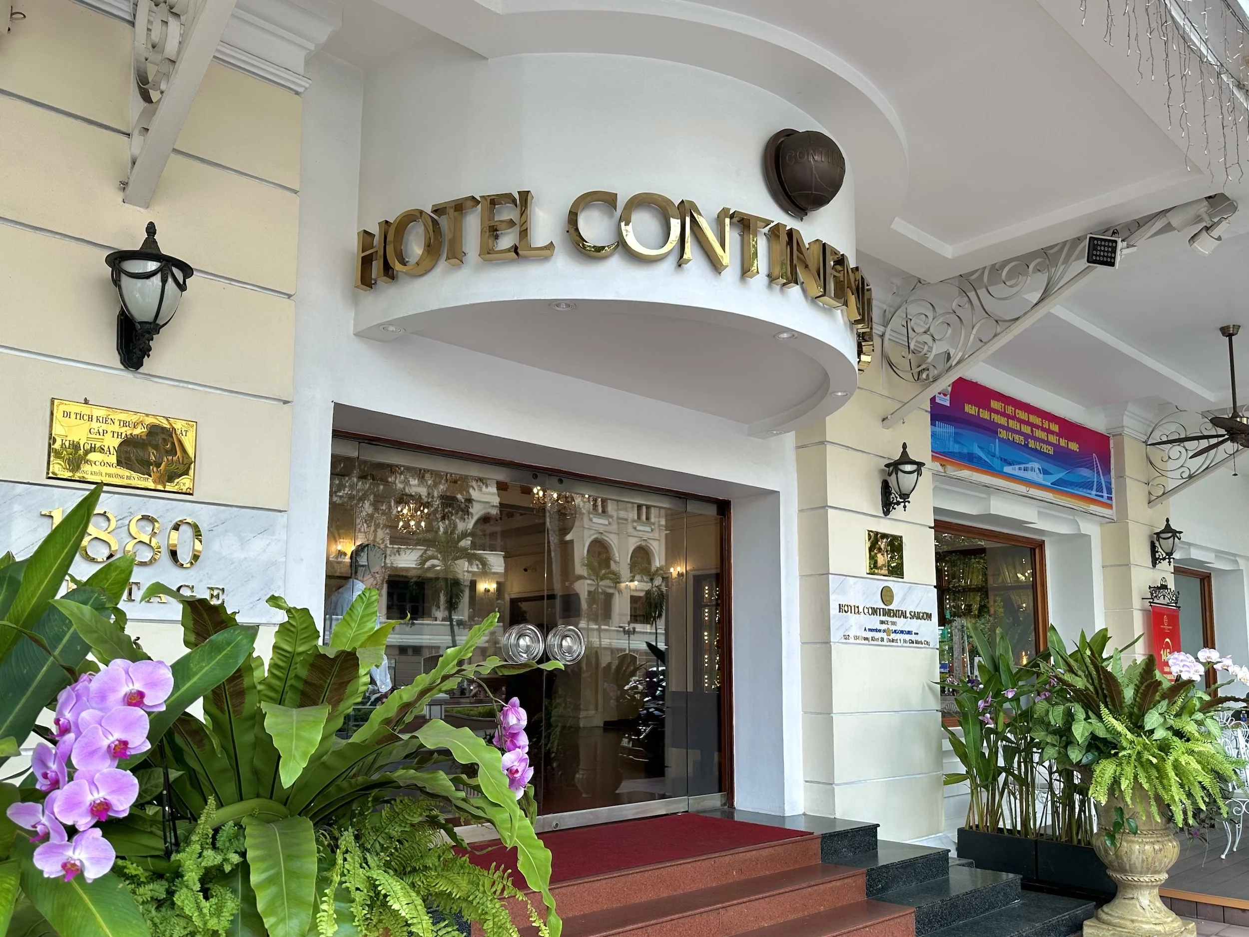 LUNCH AT HOTEL CONTINENTAL SAIGON
