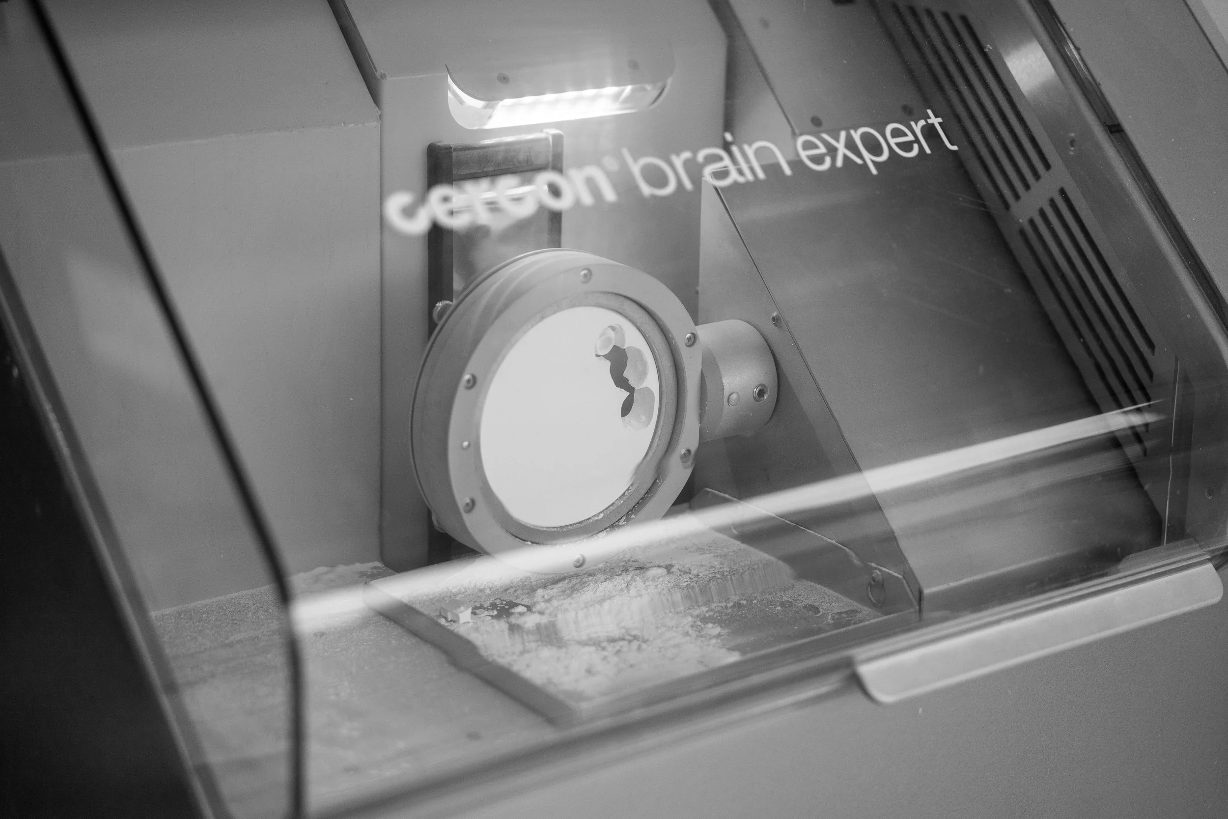 Dentalteam Praxis 221025 24SW.jpg