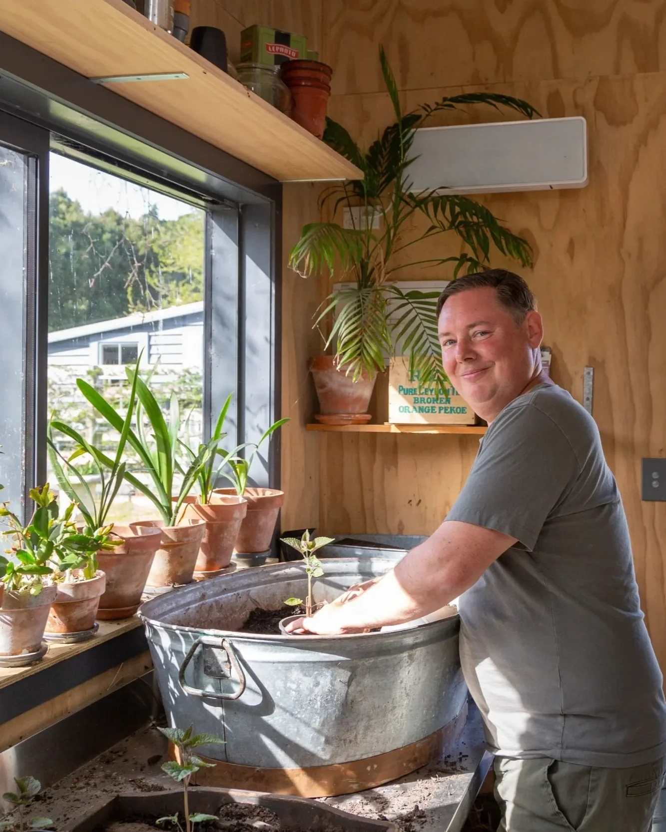 longbush-luke-gardner-cheif-gardener.webp