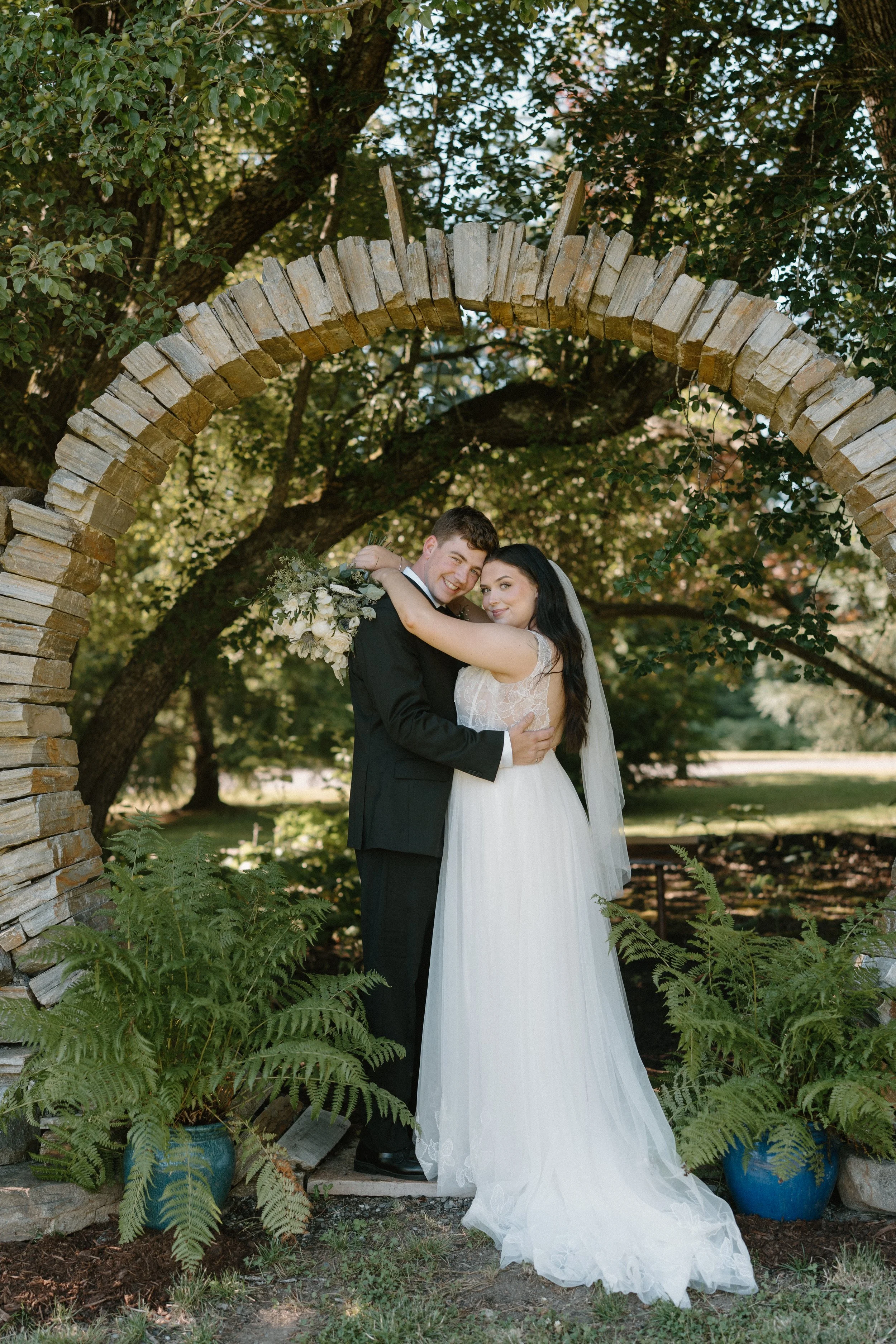 Dreamy summer Backyard wedding in Bellingham, WA