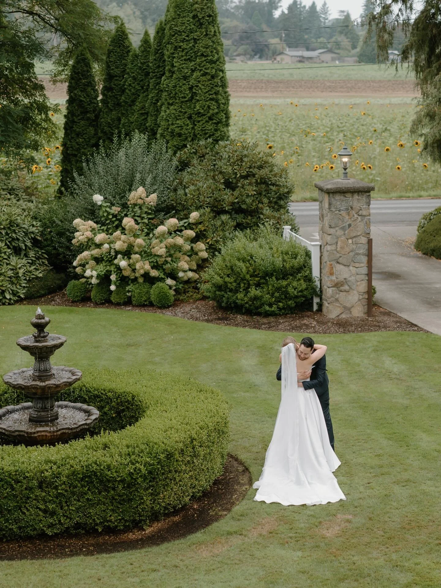 A few of my favorite photos from Kelsey &amp; Tyler&rsquo;s perfect day at Laurel Creek Manor in Sumner! The venue feels so cozy, yet so elevated and magical at the same time. Washington weather is always unpredictable, and although it was a bit over