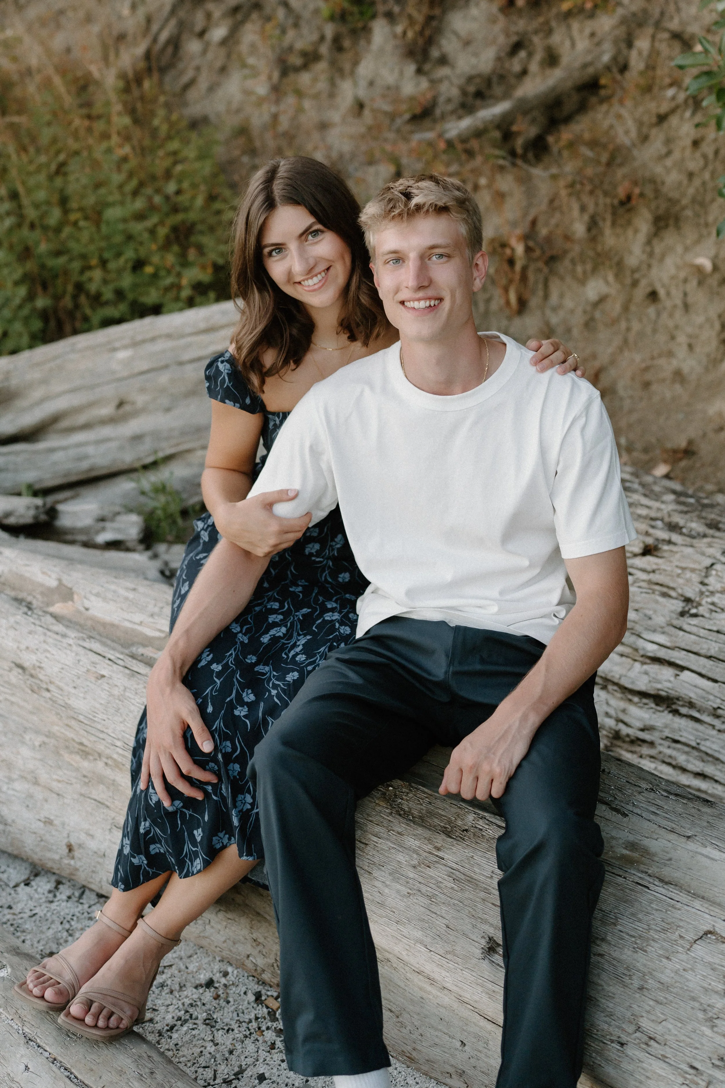 AliMason-BellinghamEngagements-EvaWaltzPhoto-10.jpg