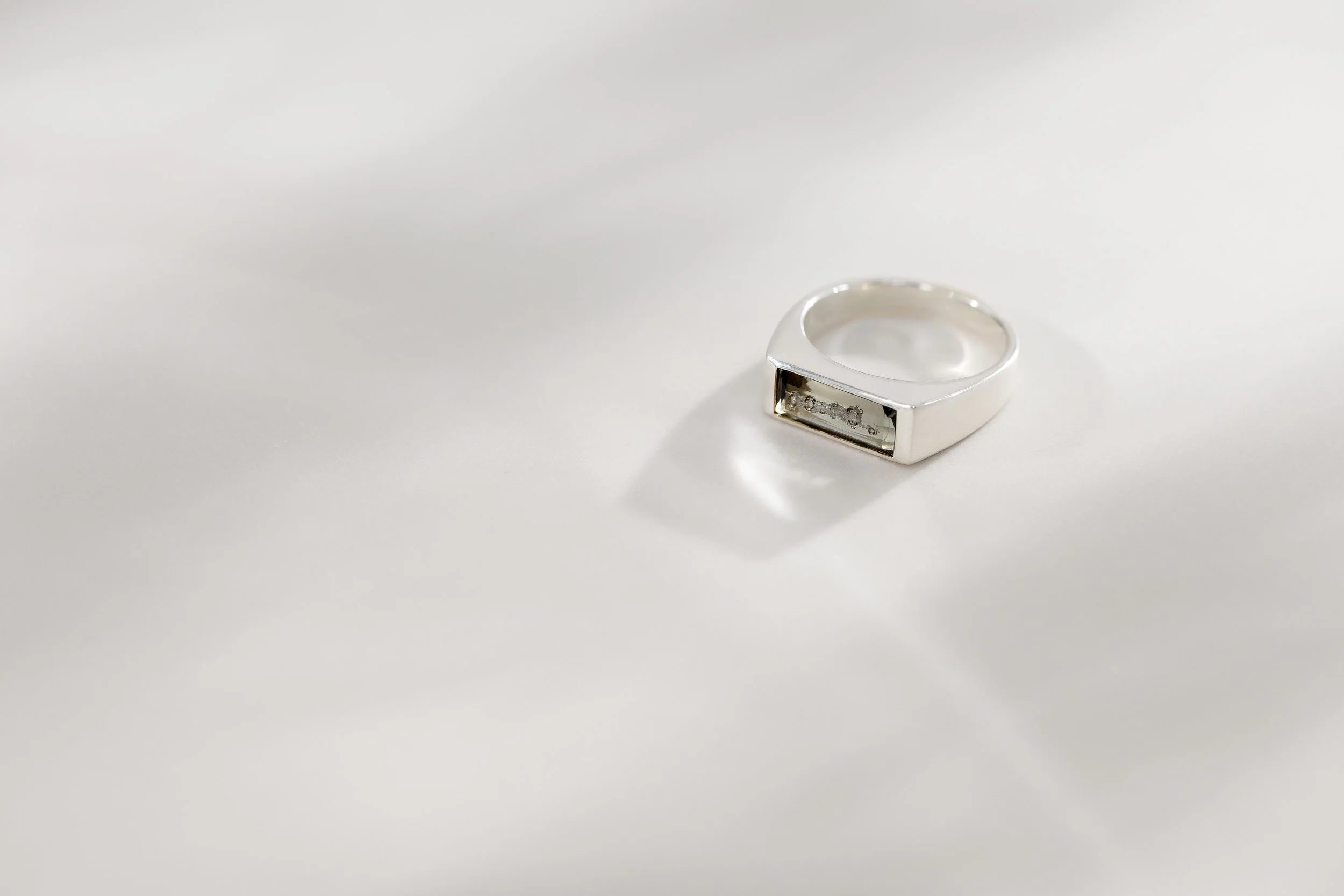 ember_katalog_ip-4085_fin_os.jpg