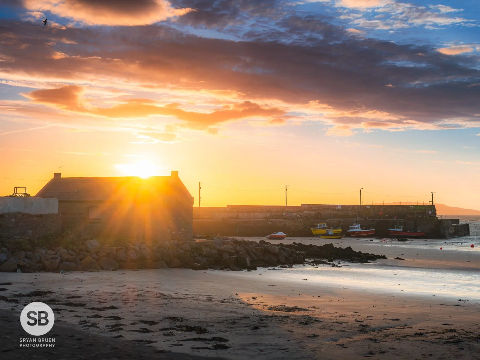 2025-02-01 Loughshinny sunrise boathouse starburst 1 February 2025.jpg