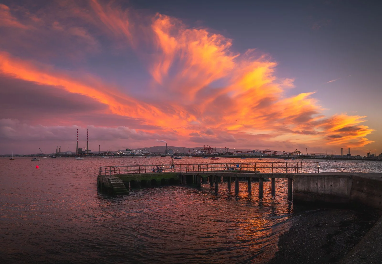 2026-09-19 Clontarf jetty sunset pano.jpg
