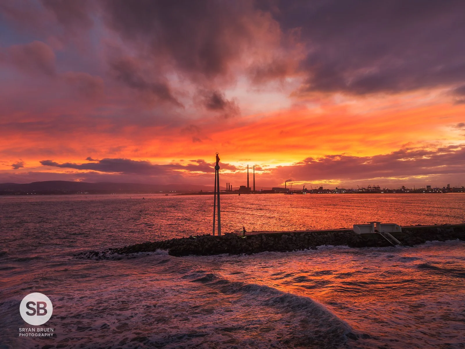 2025-11-11 North Bull Wall fiery sunset sky.jpg