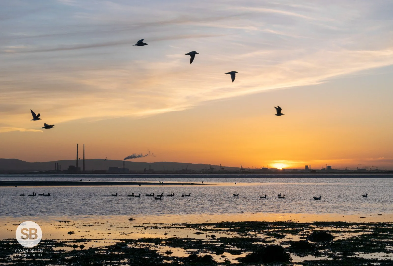2020-10-30 Sutton Strand sunset triangle 30 October 2020.jpg