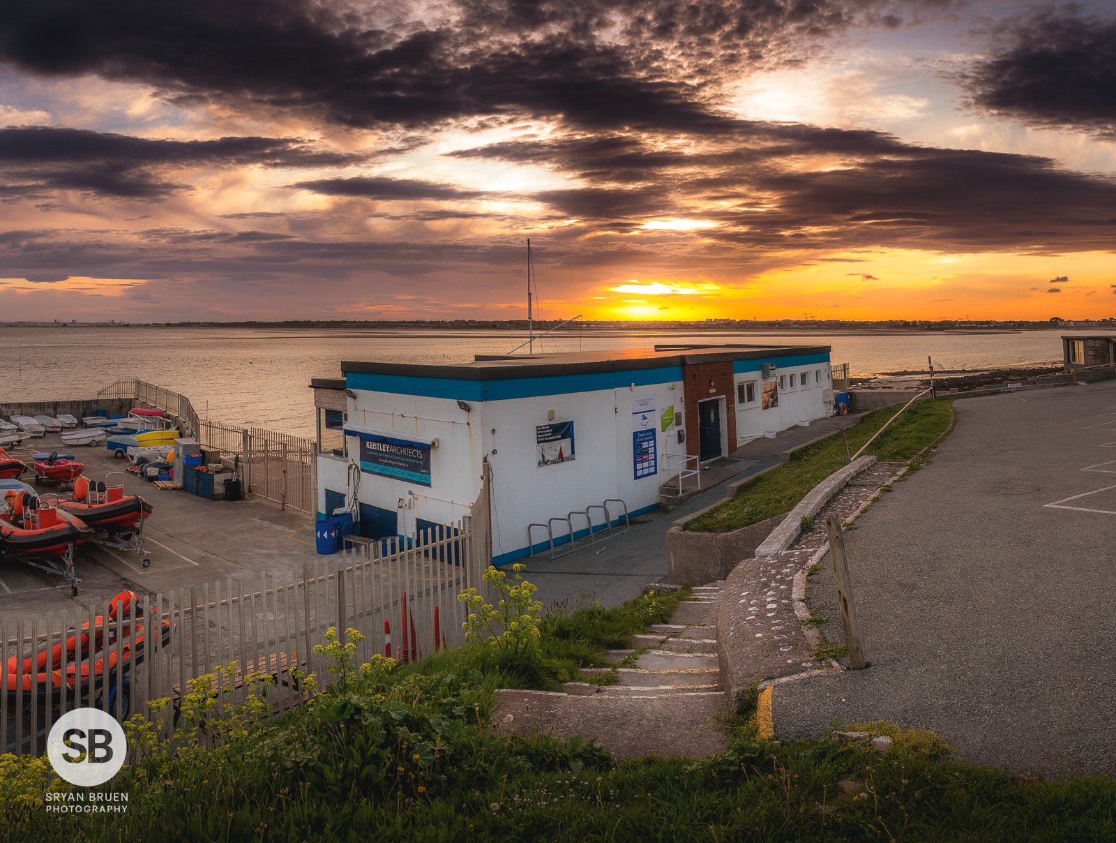 2025-04-27 Sutton Dinghy Club sunset sky 27 April 2025.jpg
