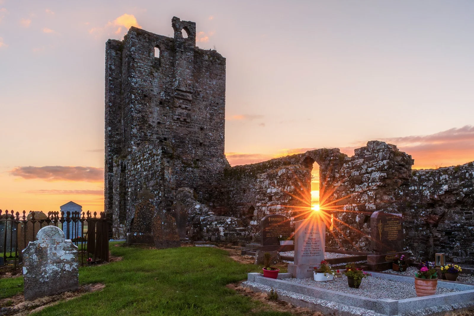 Baldongan Grave Sunset