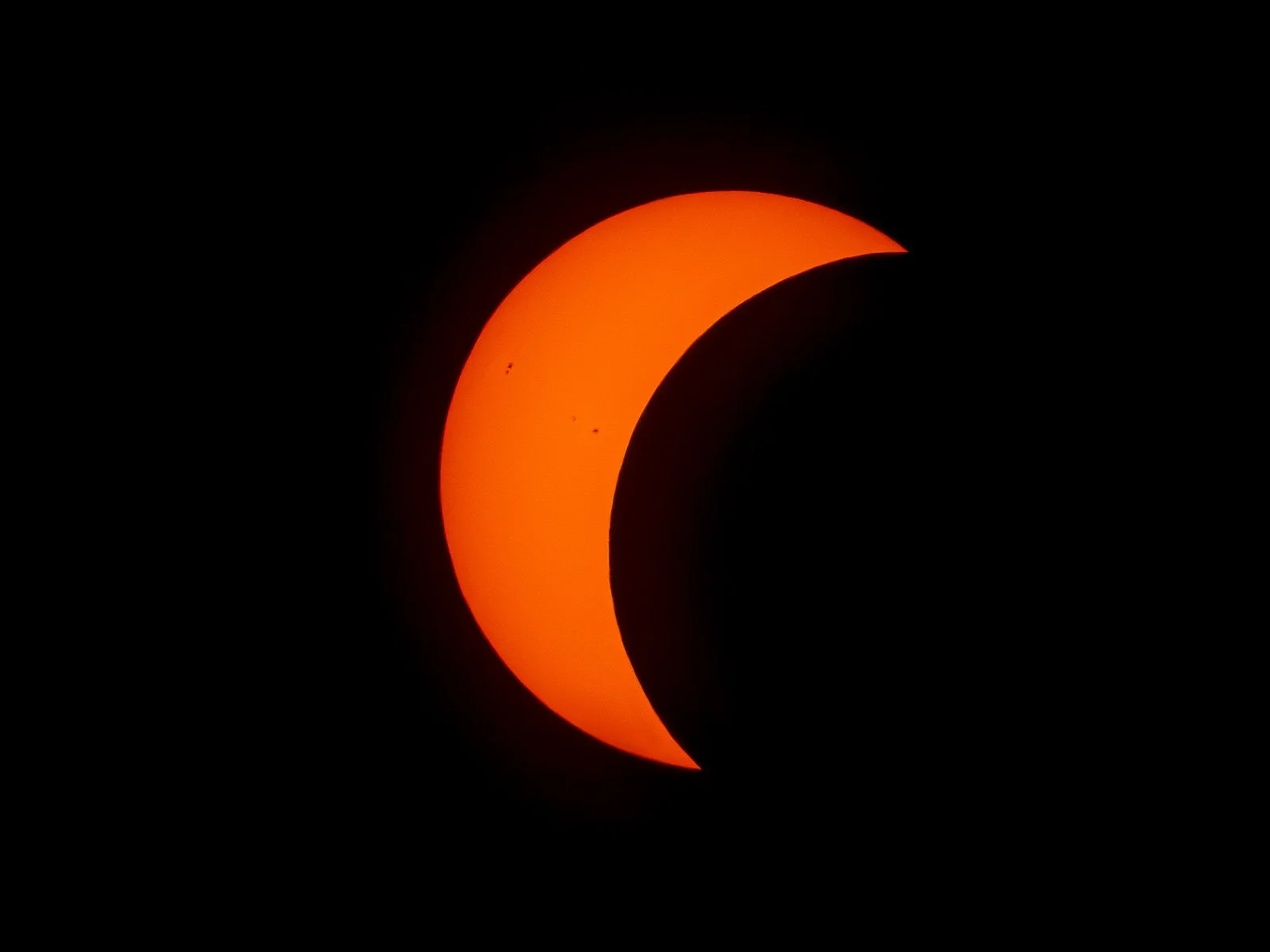 2026-08-12 Partial solar eclipse from Curracloe with sunspots.jpg