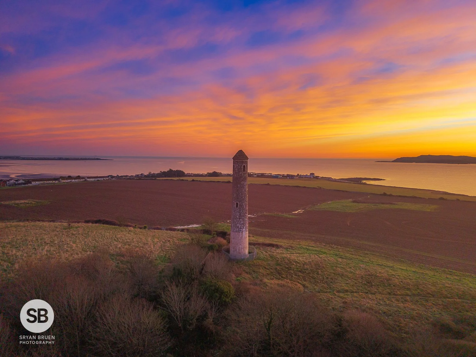 2025-03-04 Portrane round tower sunrise sky 4 March 2025.jpg
