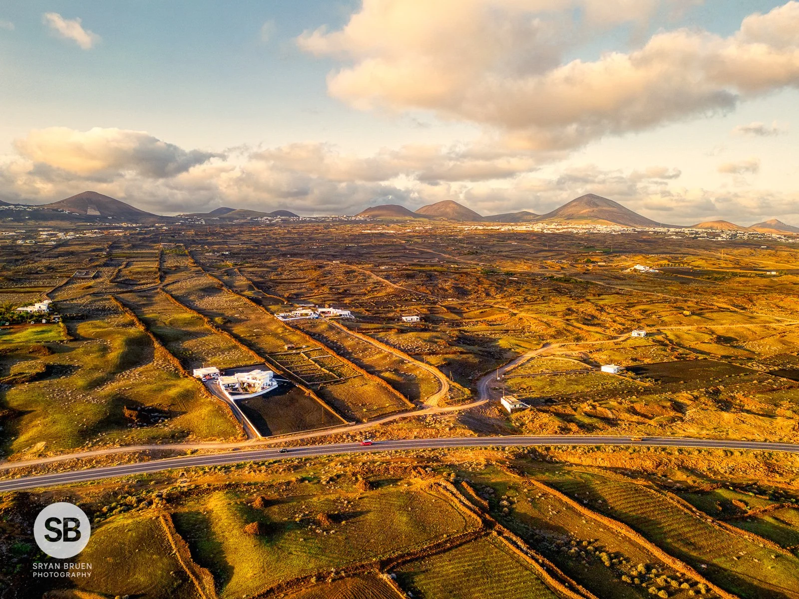 2022-10 Lanzarote sunset glow.jpg