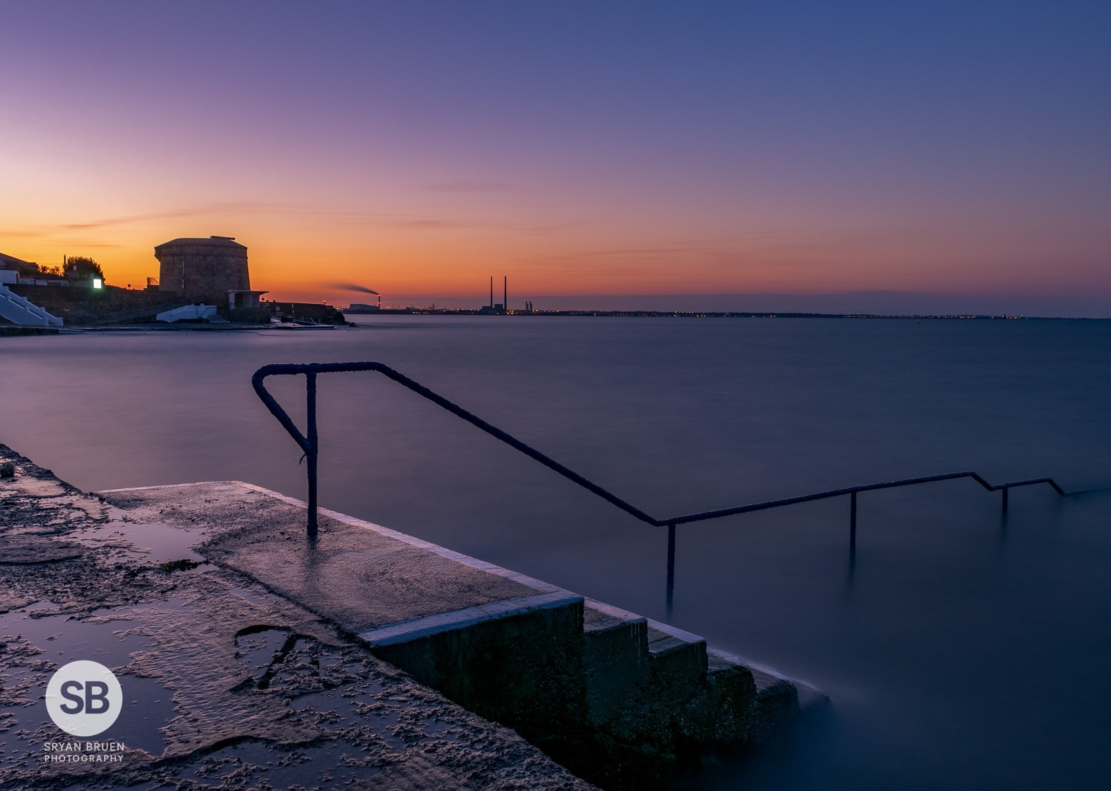 2022-04-25 Seapoint afterglow 25 April 2022.jpg