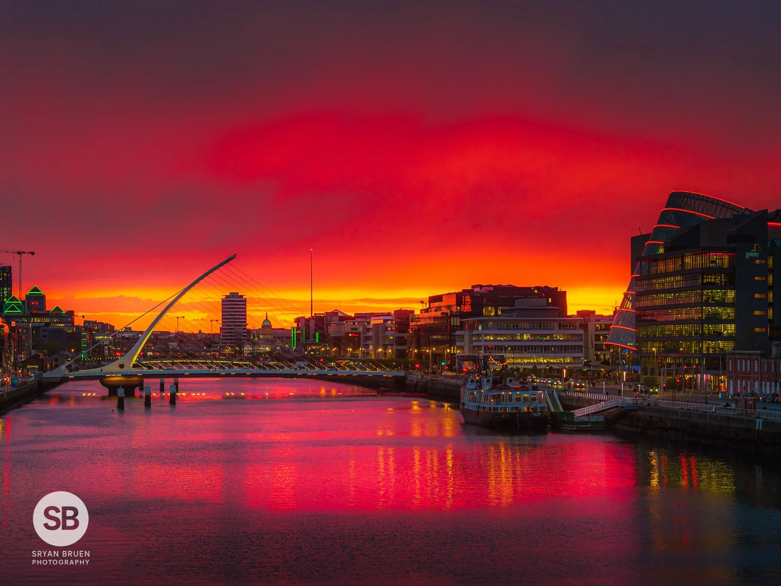 2025-04-15 Dublin City sunset sky moody edit 15 April 2025.jpg