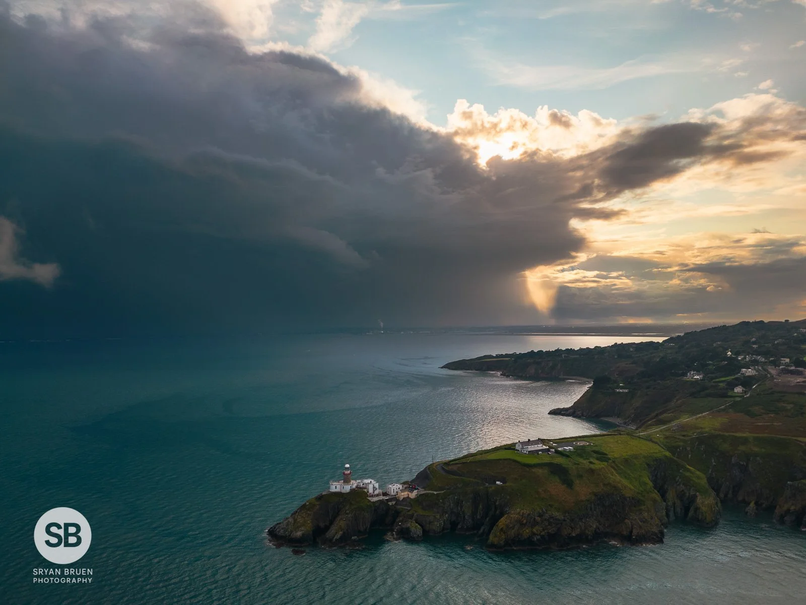 2023-08-25 Baily Lighthouse thunderstorm 25 August 2023.jpg