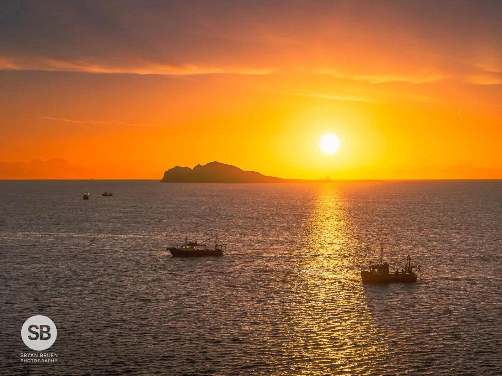 2025-01-30 Portmarnock trawlers sunrise 30 January 2025.jpg