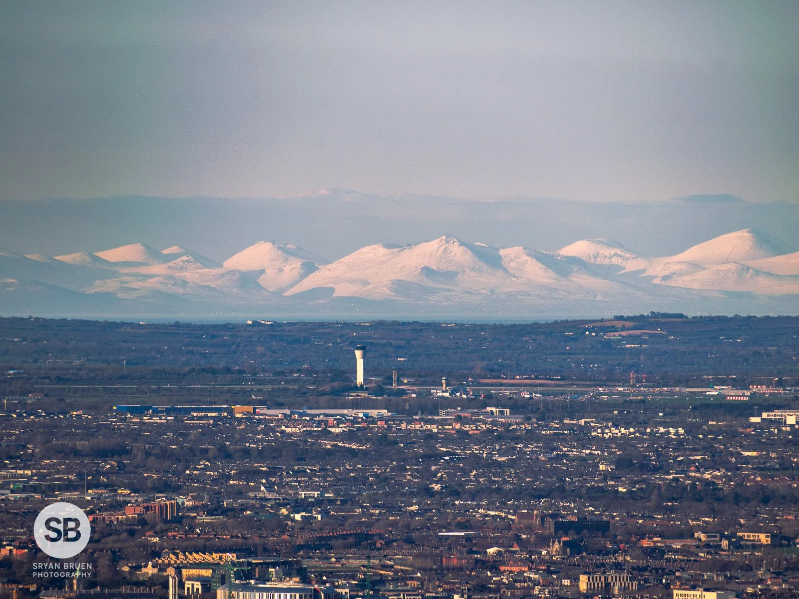 2023-03-10 Mourne Mountains snow from Hellfire Club 10 March 2023.jpg