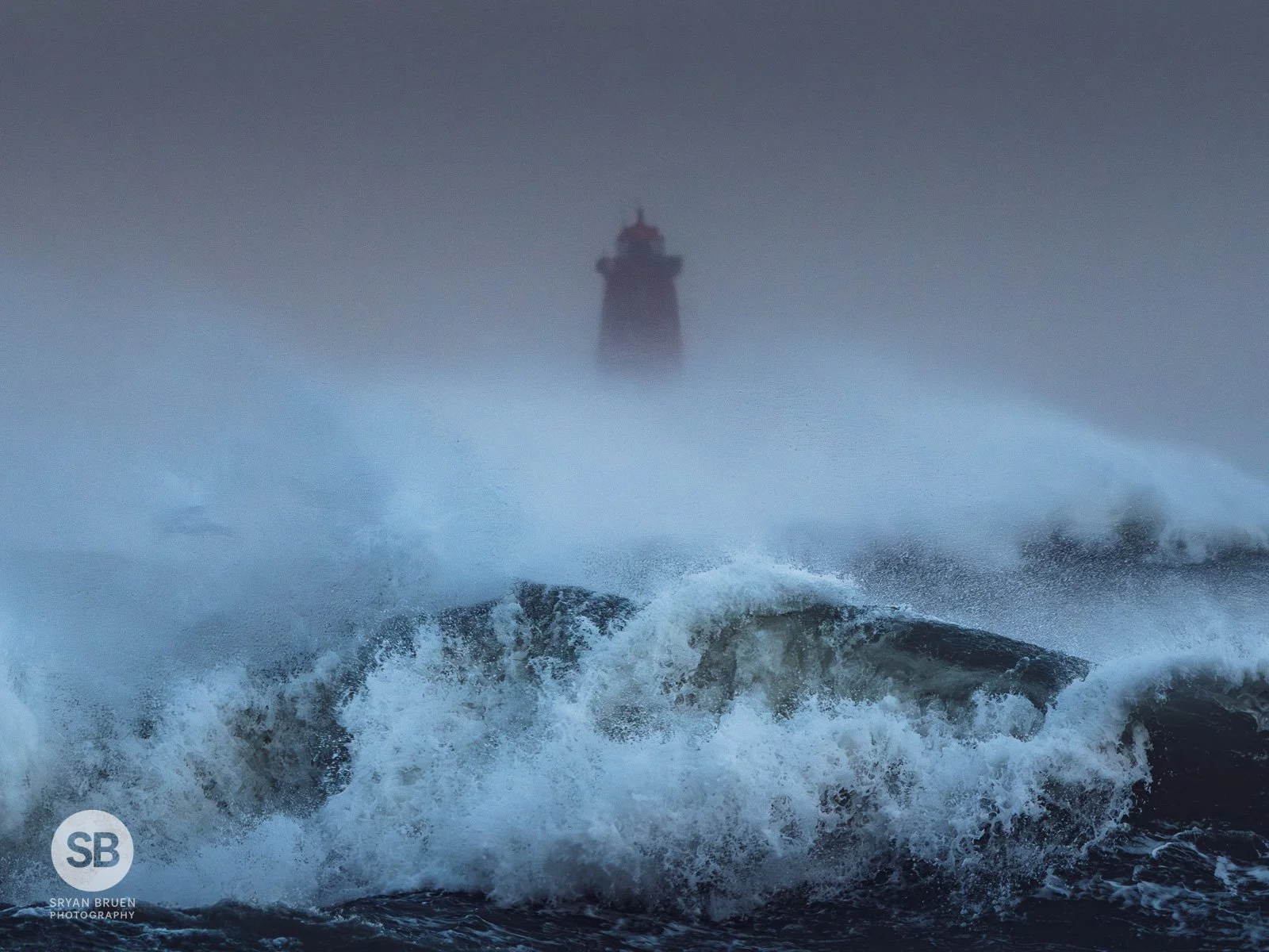2025-12-09 Storm Bram waves at Poolbeg Lighthouse 2.jpg