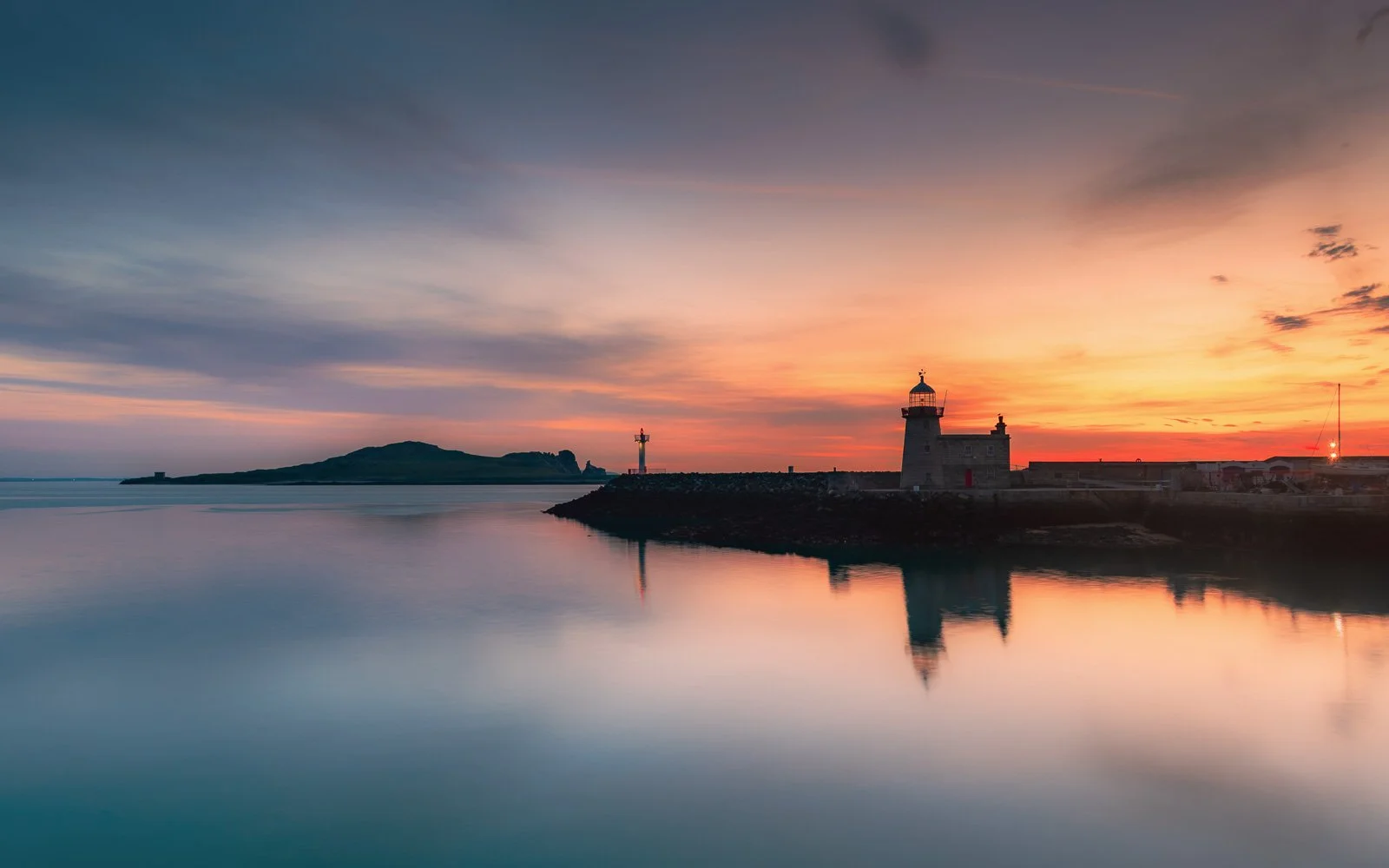 2025-04-29 Howth Harbour sunrise reflections 29 April 2025.jpg