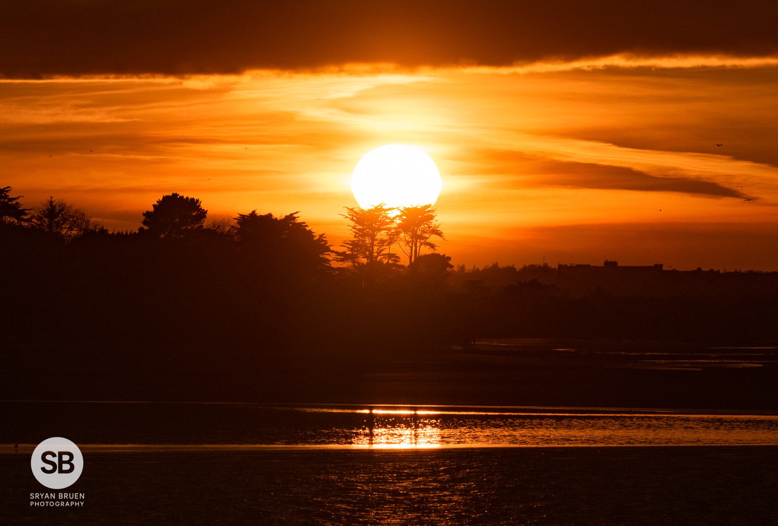 2021-03-17 Burrow Beach sunset from Howth 17 March 2021.jpg