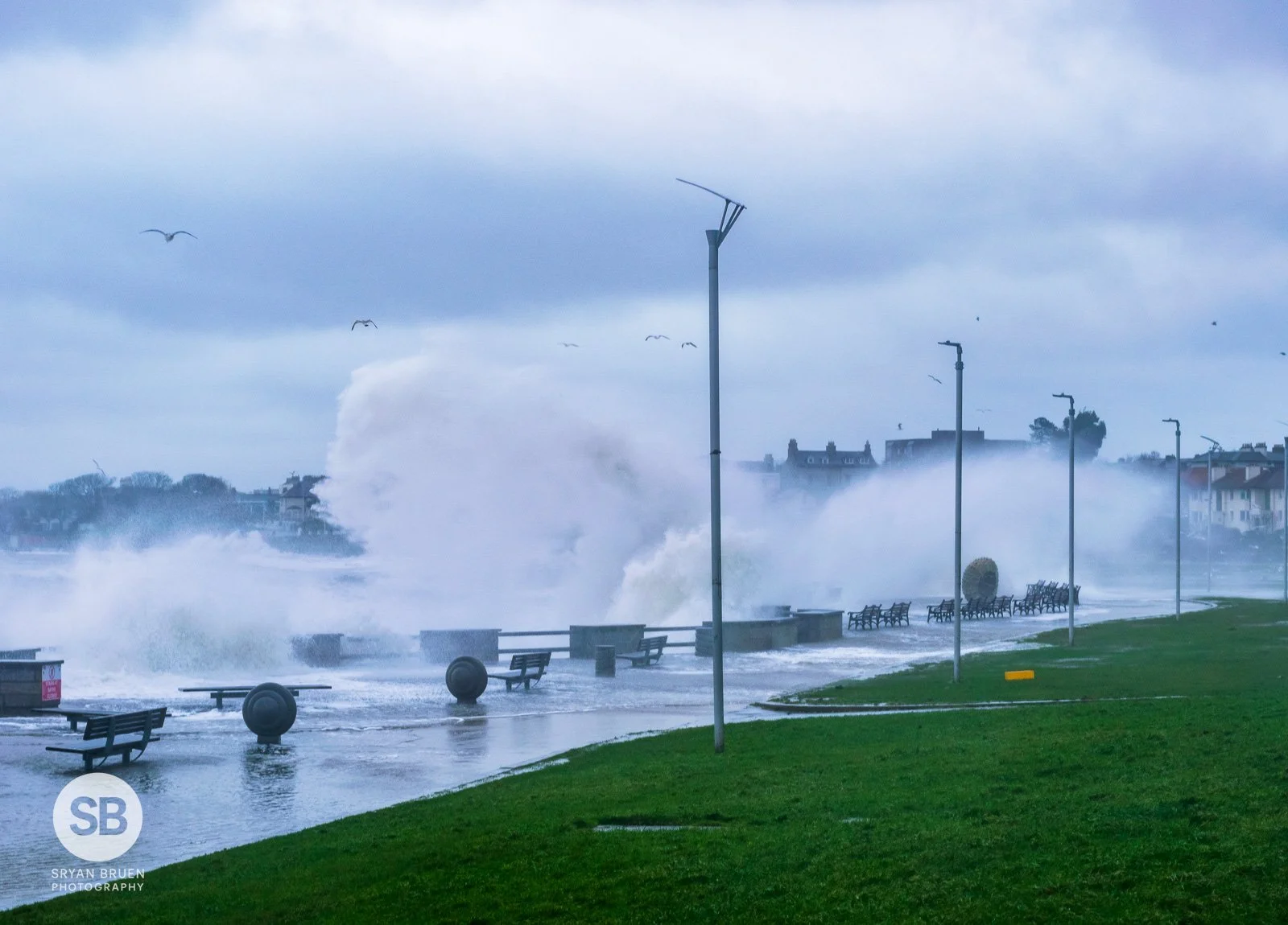 2021-01-30 Sandycove storm waves 30 January 2021.jpg