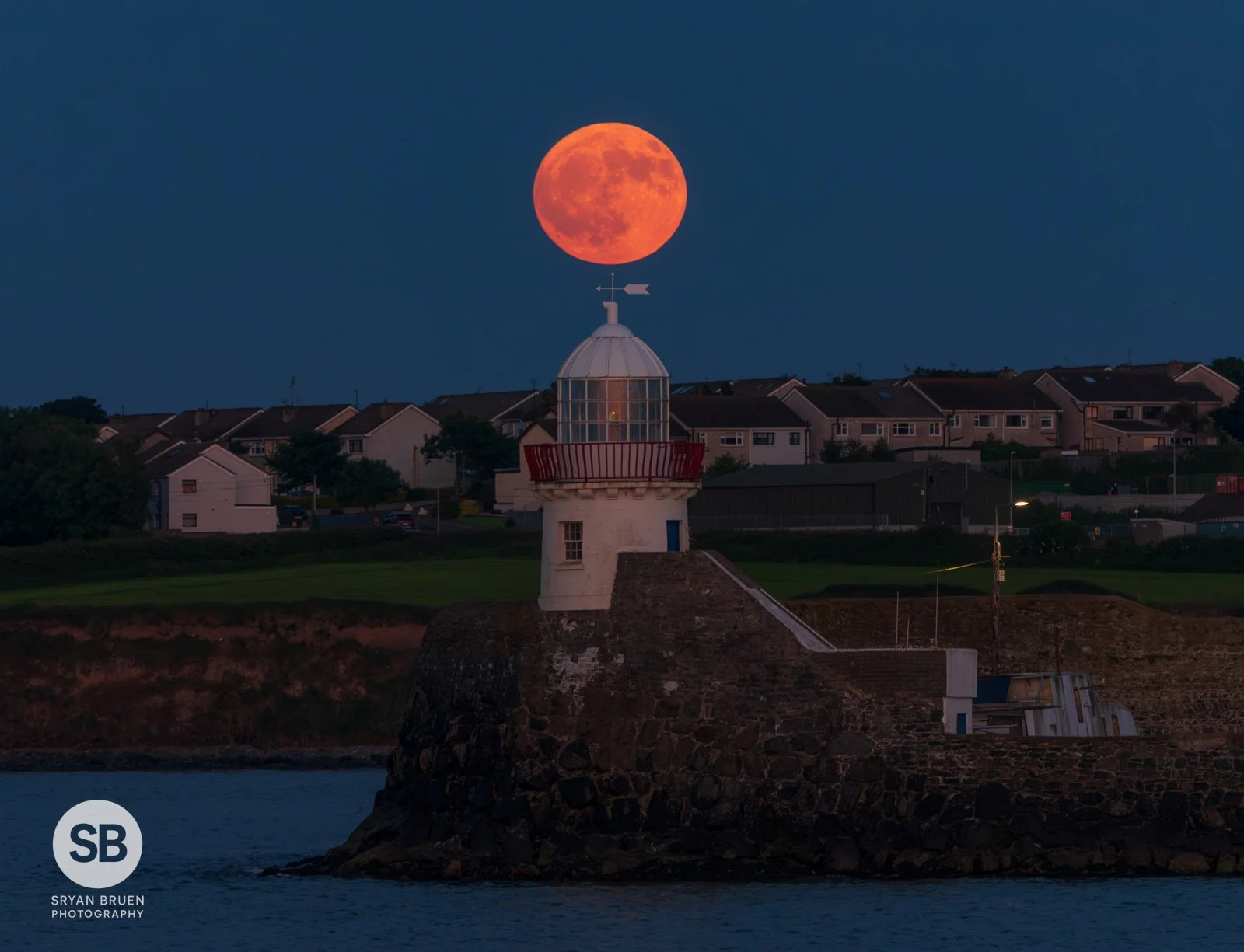 2023-06-03 Balbriggan full moonrise 5 3 June 2023.jpg