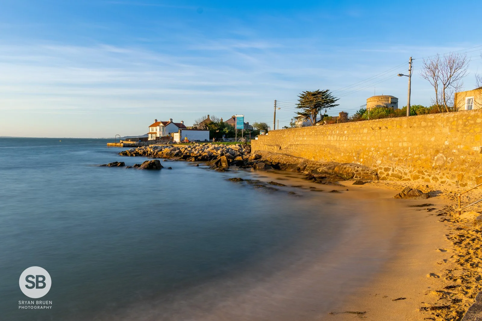 2022-04-24 Sandycove golden hour 24 April 2022.jpg