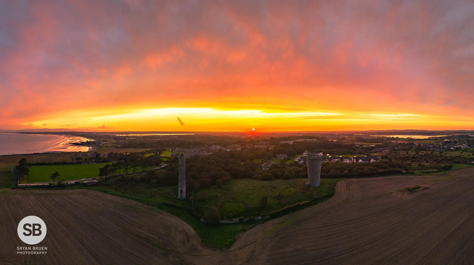 2023-10-02 Portrane sunset panorama 2 October 2023.jpg