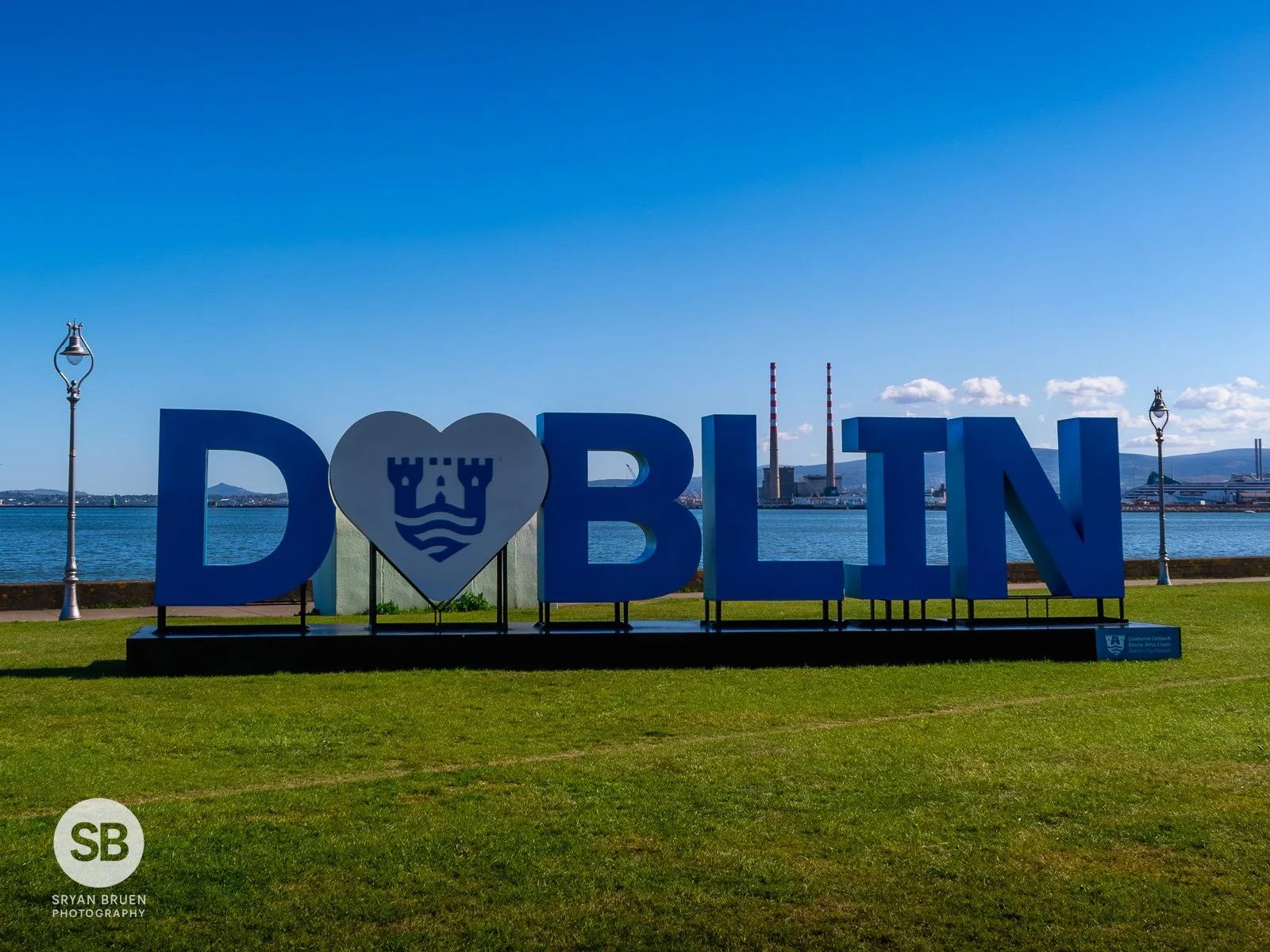 2026-05-10 Clontarf Dublin sign blue skies.jpg