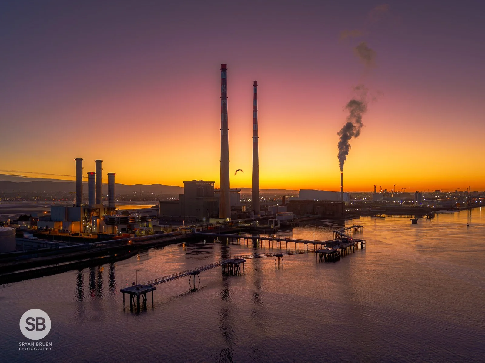 2024-11-26 Poolbeg volcanic sunset glow 26 November 2024.jpg