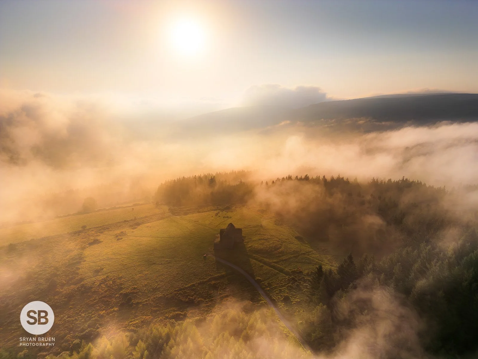 2024-09-20 Hellfire Club misty sunrise 20 September 2024.jpg