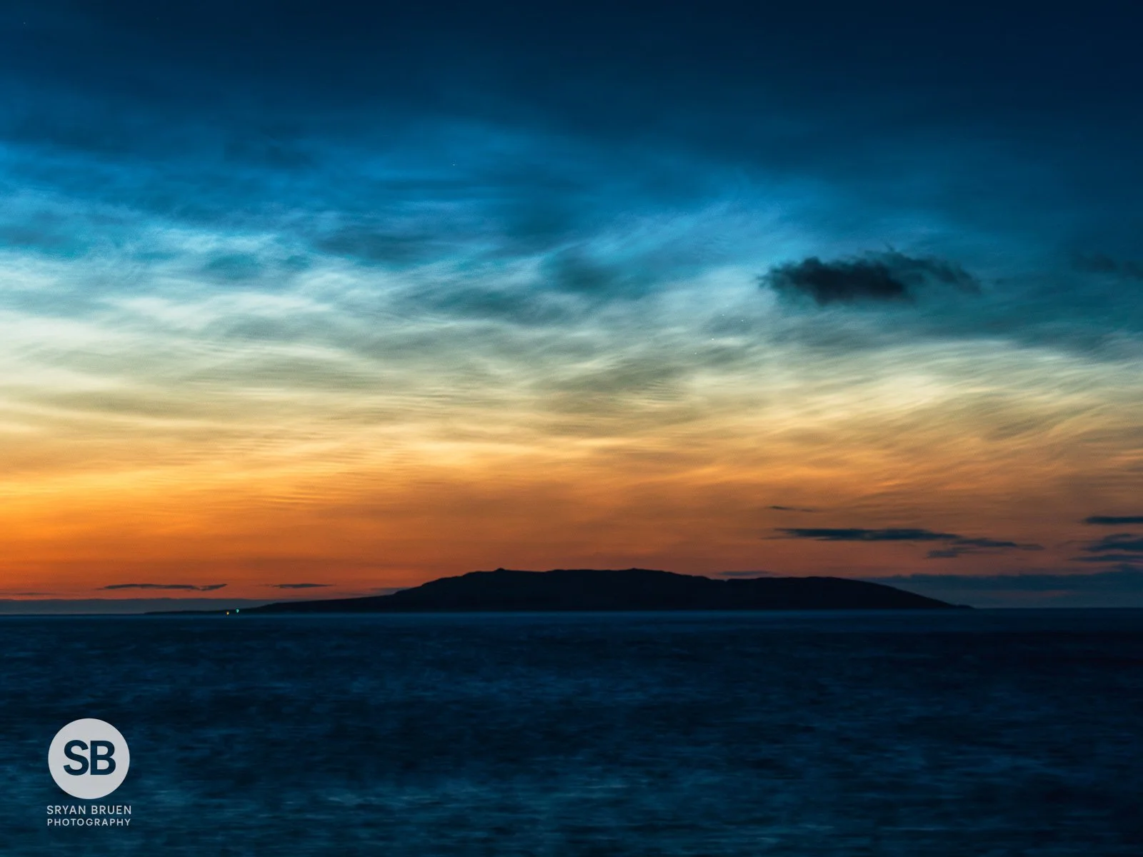 2025-06-30 Lambay Island noctilucent clouds 30 June 2025.jpg