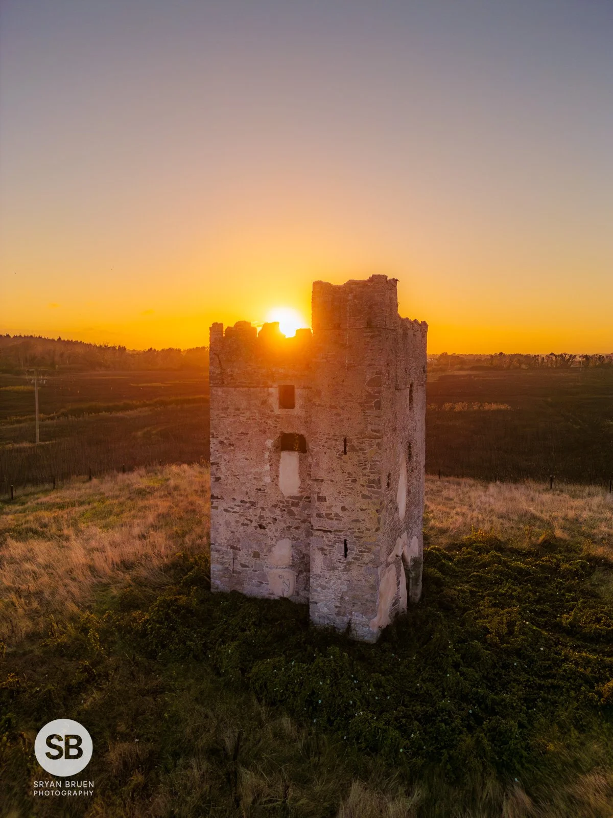 2024-10-02 Stella's Castle Portrane sunset 2 October 2024.jpg