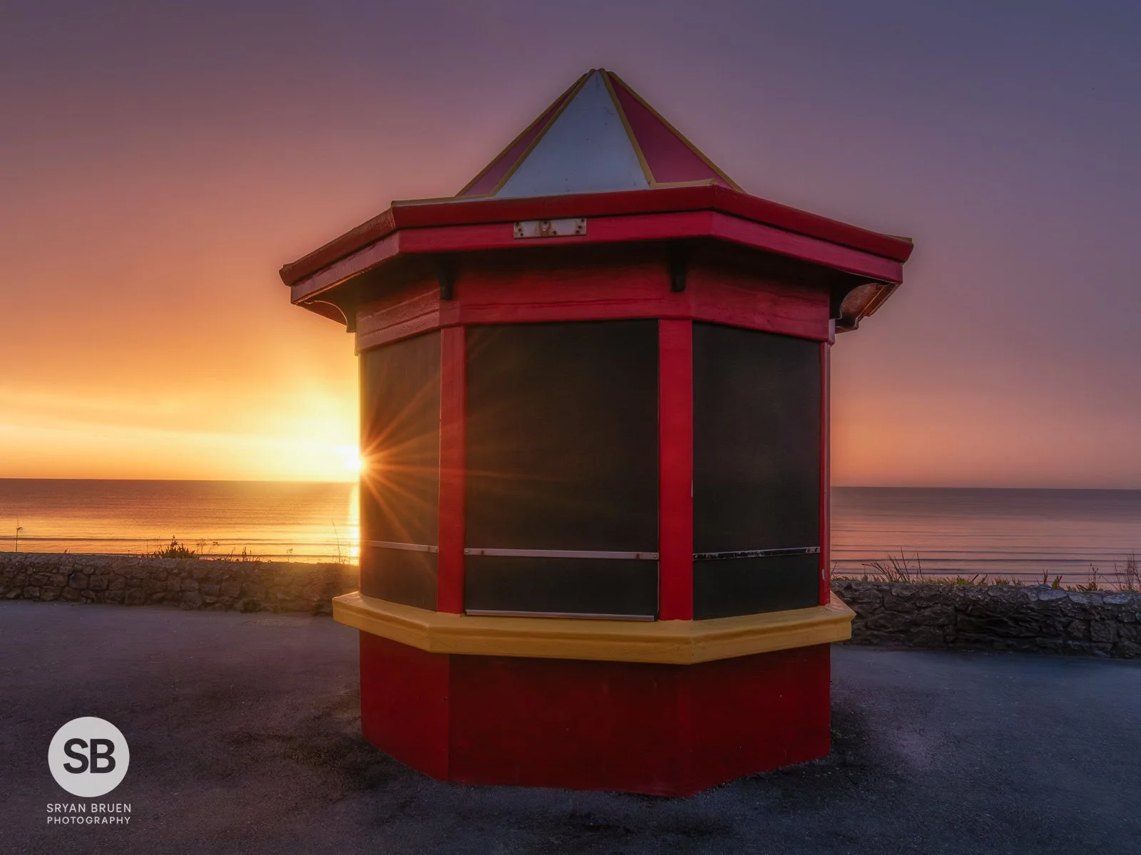 2026-04-10 Portmarnock kiosk sunrise starburst.jpg